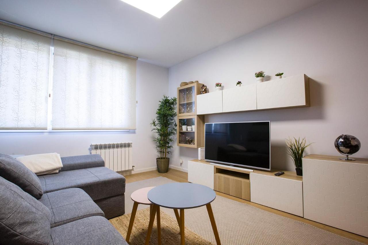Zalbidea Apartamentos Nuevos Con Garaje Y Wifi Билбао Екстериор снимка