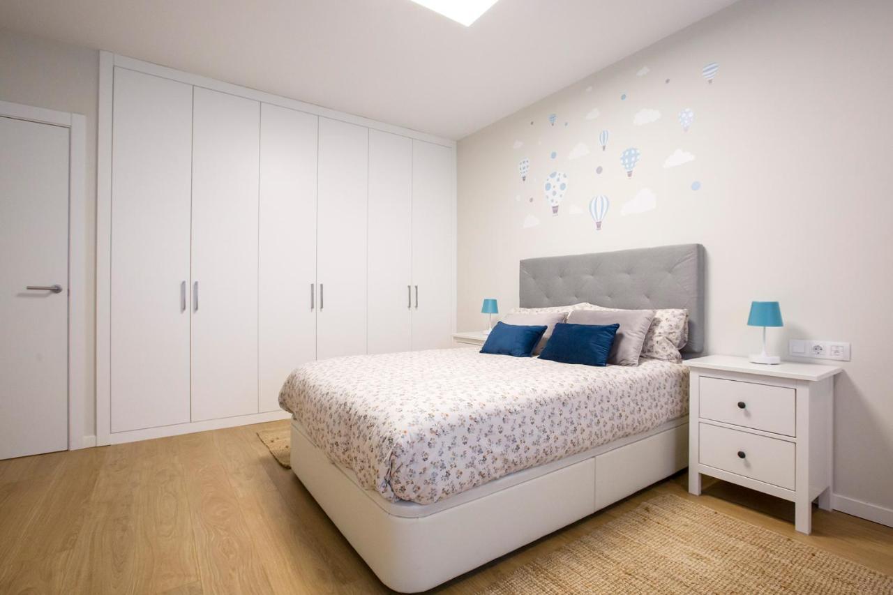 Zalbidea Apartamentos Nuevos Con Garaje Y Wifi Билбао Екстериор снимка